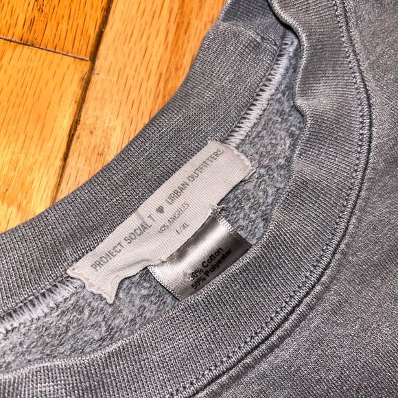 Urban Outfitters x Project Social T Crewneck - Picture 5 of 8